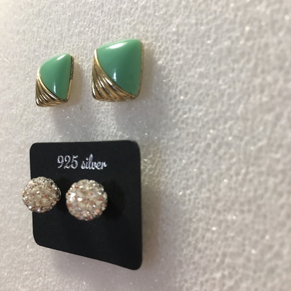 DONATED - Picture 3 of 3